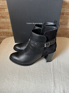 Tommy Hilfiger täisnahast poolsaapad 41 (3 foto / 4)