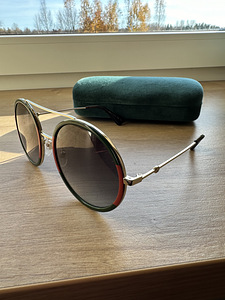 Gucci orig. Päikeseprillid (3 foto / 5)