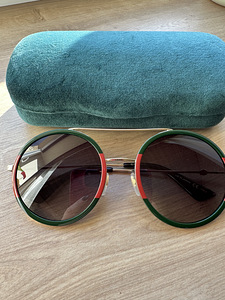 Gucci orig. Päikeseprillid (5 foto / 5)
