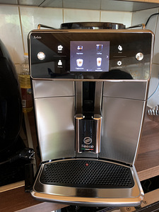 Espressomasin Saeco (2 foto / 2)