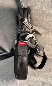 Supreme x North Face Leather Shoulder Bag Black (5 foto / 9)