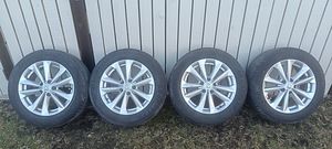 Диски Nissan + летние шины 17" (6 фото из 8)