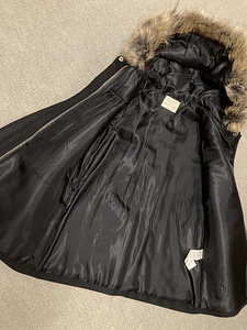 Uus Zara mantel, suurus 140, vaid 40.- (3 foto / 5)