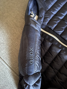 Uus GEOX k/s jope, suurus S (4 foto / 5)