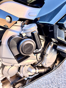 Yamaha FJR 1300 R4 107 hj (8 foto / 10)