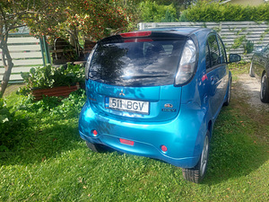 Mitsubishi (3 фото из 4)