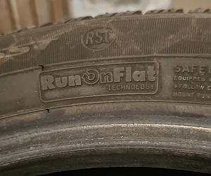 Dunlop Winter sport 245/45/18 5-6mm (5 foto / 6)