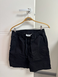 Carhartt шорты (1 фото из 2)