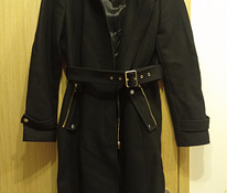 Müüa väga korralik, stiilne must ZARA mantel XL.