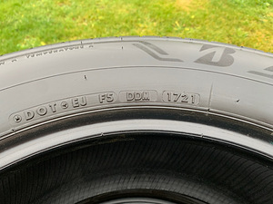 BRIDGESTONE ALENZA 001 225/65R17 (2 foto / 3)