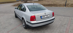 Volkswagen passat (4 foto / 5)