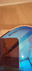 Солнцезащитные очки michael kors, оригинальные (2 фото из 3)