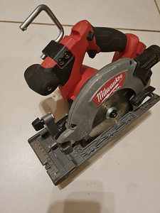 Milwaukee M18 CCS55 (1 foto / 1)