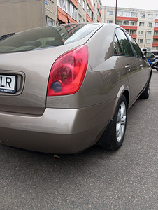 Nissan Primera 2.0 (2 foto / 15)