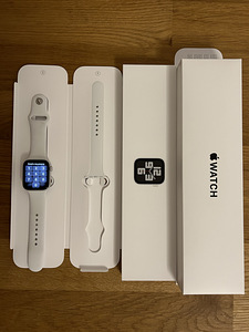 AppleWatch SE (4 foto / 4)