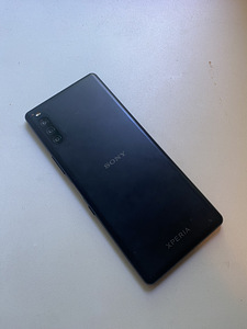 Подержанный Sony Xperia L4 (2 фото из 3)