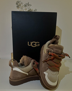 Ugg Lowmel Women (1 foto / 9)