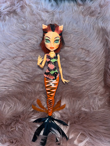 Monster high nukk (1 foto / 3)