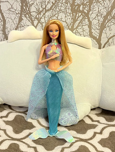 Barbie nukk