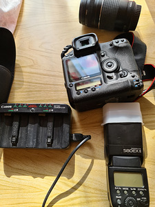 Canon d1 mark 3 komplekt (2 foto / 3)