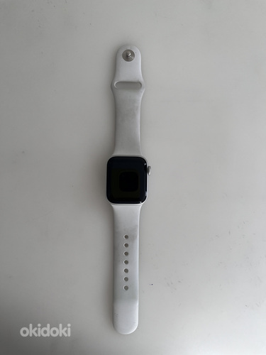Apple Watch SE 2, 41 мм GPS, Starlight 96% (фото #1)