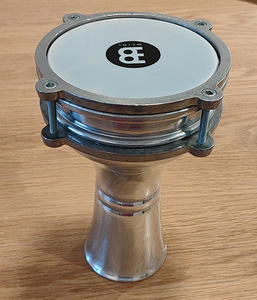 Meinl Mini Darbuka / Väike alumiiniumist darbuka (trumm) (1 foto / 8)