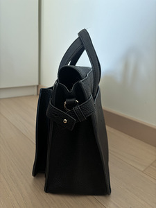 Продам оригинальную сумку Tommy Hilfiger (2 фото из 5)