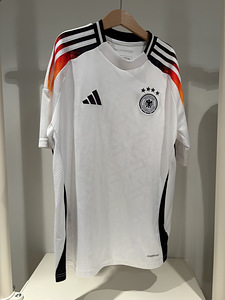 Germany jersey (1 foto / 3)