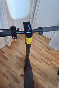 Xiaomi elektriline tõukeratas 4 Lite (3 foto / 4)