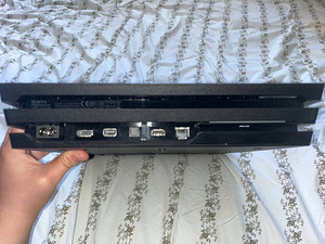 Playstation 4 PS4 (6 foto / 6)