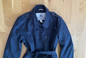 Пальто Burberry (2 фото из 3)