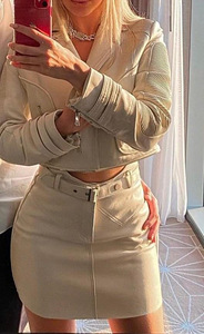 Balmain lambanahast seelik (3 foto / 3)