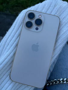 iPhone 13 про 256 ГБ (2 фото из 7)