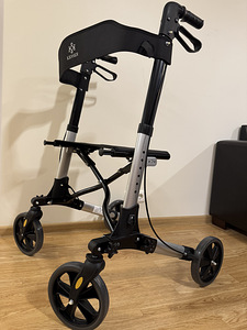 Rollator (4 foto / 8)
