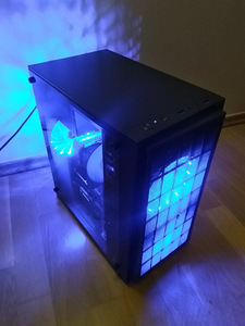 Xeon E5-2670/X79/32GB RAM/SSD 128GB/HDD 1TB/RX 6600 XT 8G (2 foto / 10)