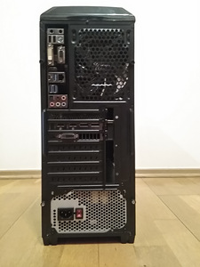I5-7400/B250/16GB/SSD 128GB/HDD 500GB/Radeon RX 470 8GB (7 foto / 10)