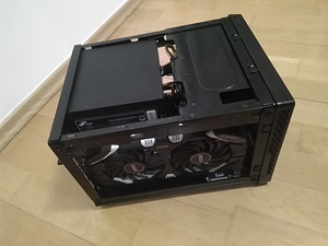 ITX size/I7-2600/H61/16GB RAM/SSD 128GB/HDD 320GB/GTX1060 6G (8 foto / 10)