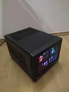 ITX size/I7-2600/H61/16GB RAM/SSD 128GB/HDD 320GB/GTX1060 6G (1 foto / 10)