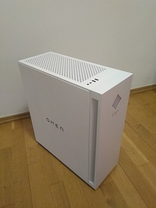 I5-12400f/H670/8GB RAM/SSD 512GB/RX 6600 8GB (1 foto / 10)
