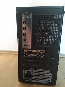 Xeon E5-2676/X99/16GB RAM/SSD 500GB/GeForce GTX 1050Ti 4GB (6 foto / 10)