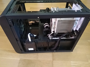 I5-12400f/B660/16GB RAM/SSD 240GB/HDD 1TB/RTX 2060S 8GB (8 foto / 10)