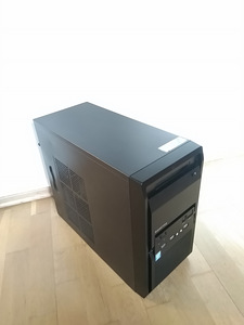 Xeon E5-2630v4/X99/16GB RAM/SSD 128GB/HDD 500GB/GTX 1660S 6G (1 foto / 10)