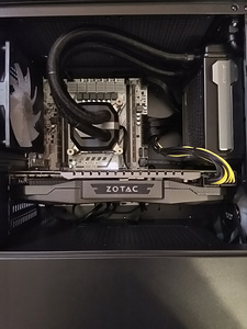 Xeon E5-2680/X99/32GB RAM/SSD 512GB/GTX 1070 8GB (9 foto / 10)