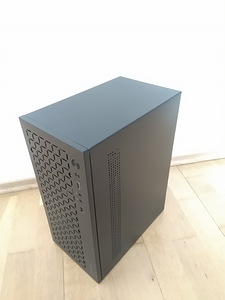 Xeon E5-2630v4/X99/16GB RAM/SSD 512GB/GTX 1660S 6GB (5 foto / 10)