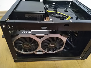 Ryzen 5 3500/B450I/16GB RAM/SSD 512GB/GTX 1650 OC 4GB/ITX (10 foto / 10)