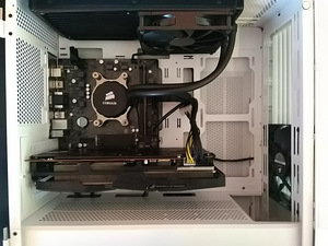 Ryzen 5 3600/A520M/16GB RAM/SSD 512GB/RX 5700 XT OC 8GB (7 foto / 10)