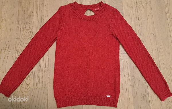 Guess свитер размера М (фото #1)