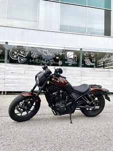 Honda Rebel CMX 1100 Manuaal R2 EURO5 64kW (1 foto / 9)
