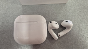 Apple AirPods 4 A3059 (1 foto / 2)