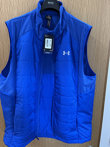 Under Armour (3 foto / 3)